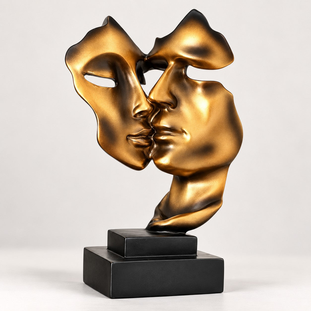 Golden Abstract Kissing Couple Resin Figurine Double Mask Ornament Home Decor